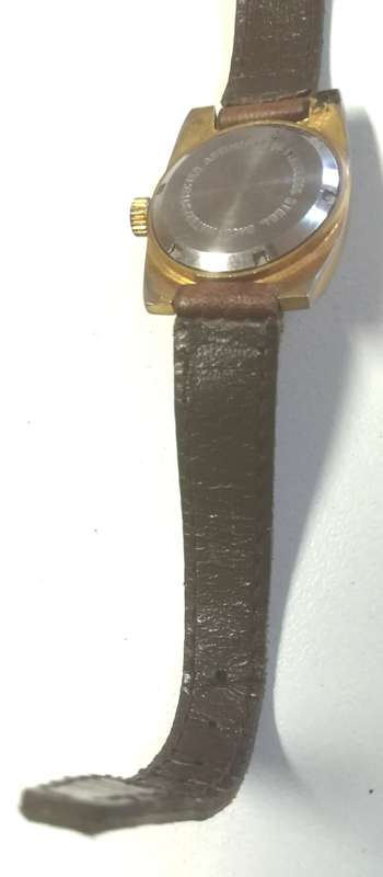 Vintage Gtimer 17 Watch. Water protected, antimagnetic , stainless steel back.