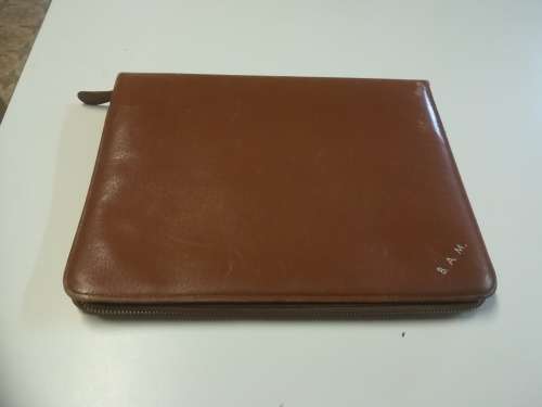 ***Rare***Vintage Genuine Leather Zipper Folder with hinges. Length 27.5cm. Width 21cm.