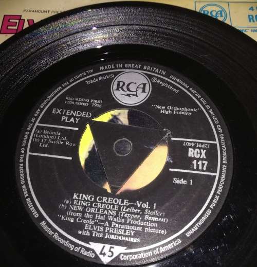 ELVIS PRESLEY 45RPM RECORD