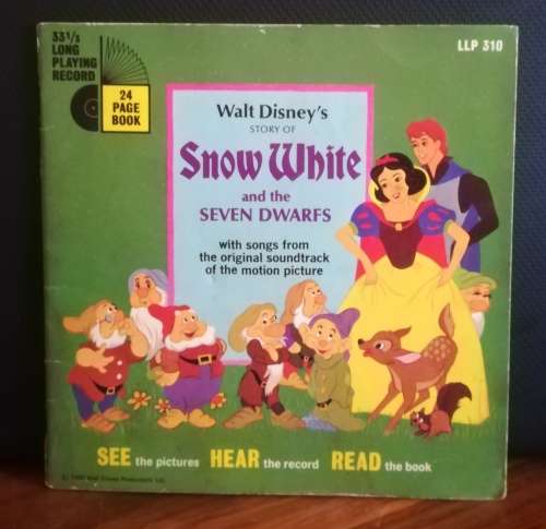 Snowhite  33 1/2 RPM Record with24 Page Book.
