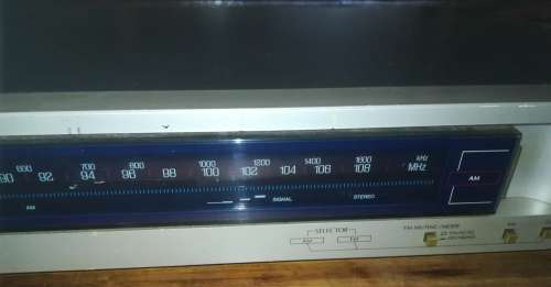 Vintage Sansui Am/FM Stereo Tuner T 505 FM / AM.