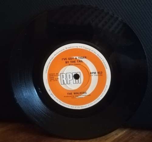 THE WALKERS 45RPM RECORD