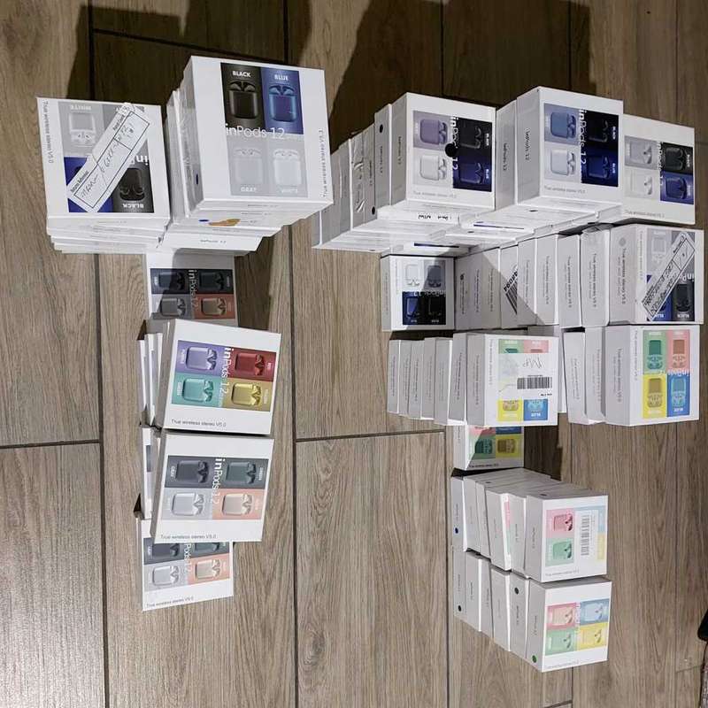 Customer Returned Earpods Box of 100 Units
