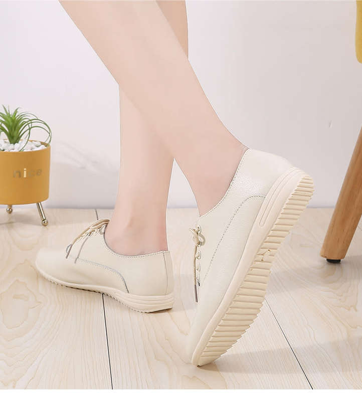 Women`s Leather Lace Up Casual Shoes