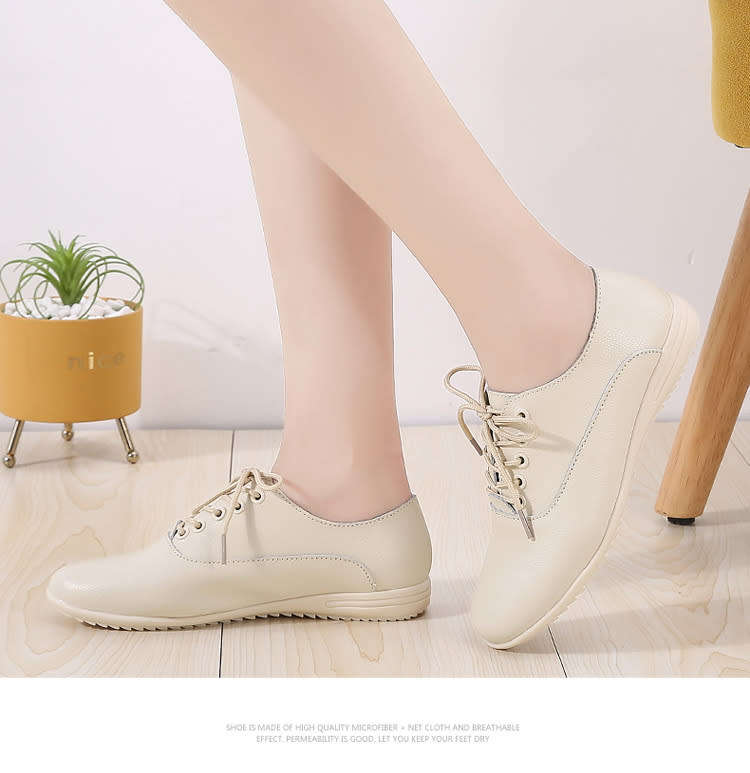 Women`s Leather Lace Up Casual Shoes