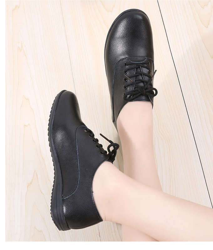 Women`s Leather Lace Up Casual Shoes