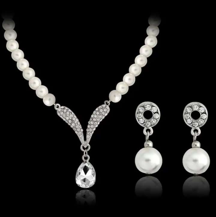 Pearl Necklaces Set - Faux Pearls
