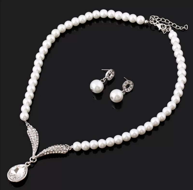 Pearl Necklaces Set - Faux Pearls