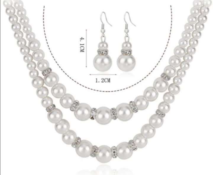 Layered Pearl Necklaces Set - Faux pearl