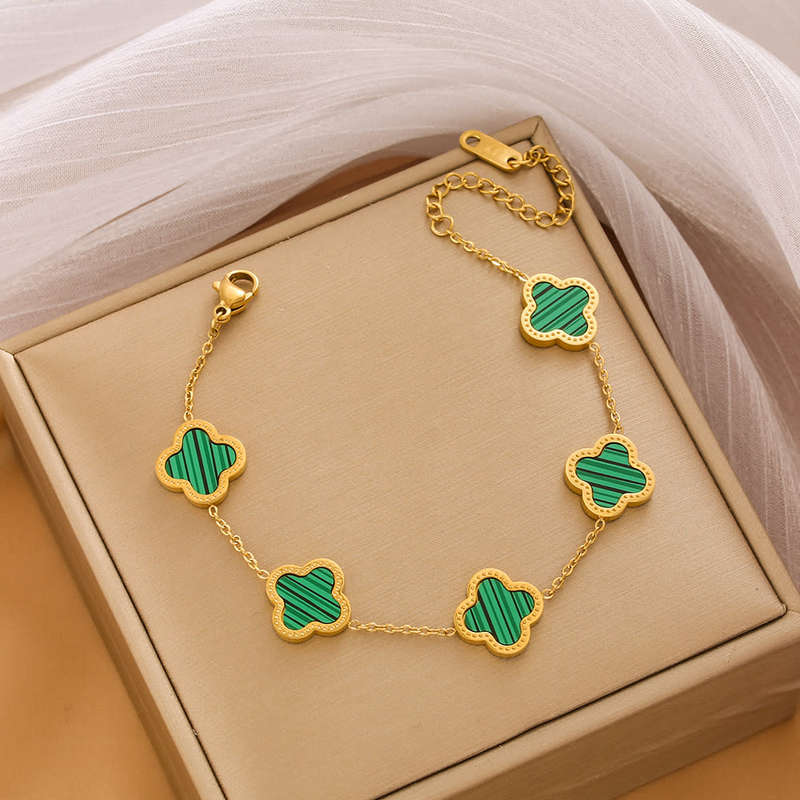 Four Leaf Clover