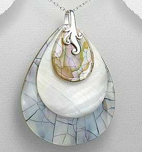 Gorgeous Sterling silver and shell pendant
