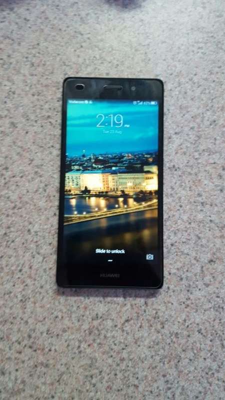 Huawei P8 Lite (Black, Octa-Core, 13MP, LTE)