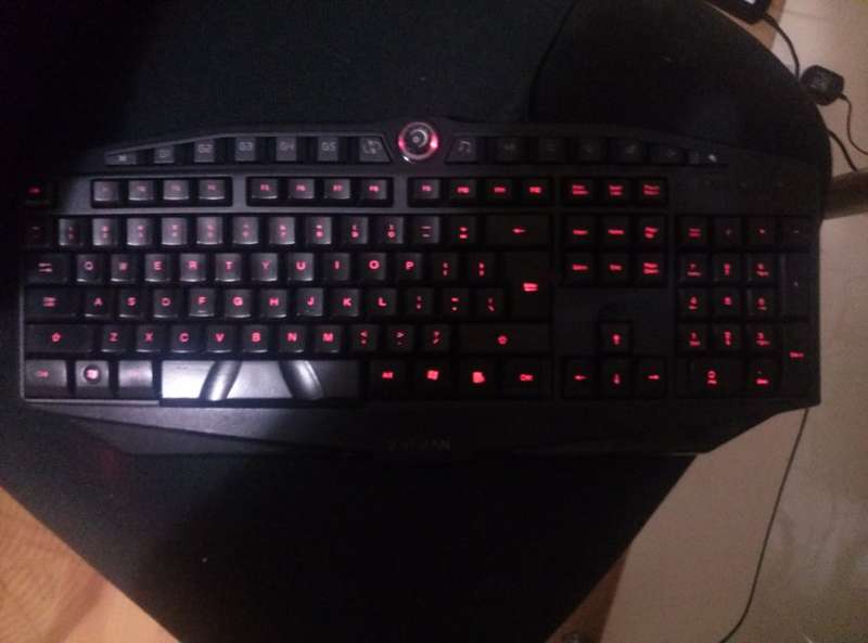 Zalman ZM-K400G Blue/Red LED USB Gaming Keyboard (Programmable Keys, No Reserve)