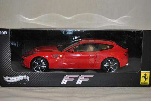 1:18 Hot Wheels Elite Ferrari FF