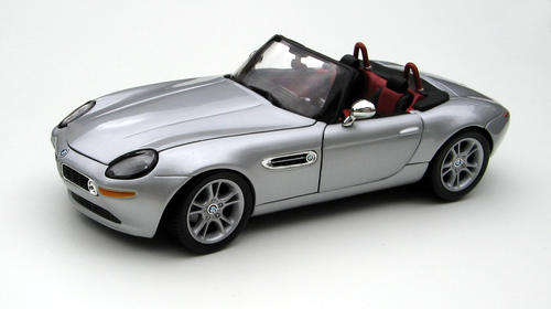 1:18 Hot Wheels BMW Z8