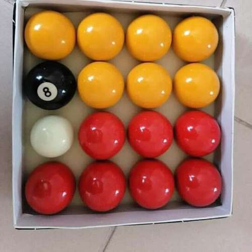 pool balls colour