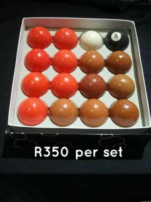 pool balls colour