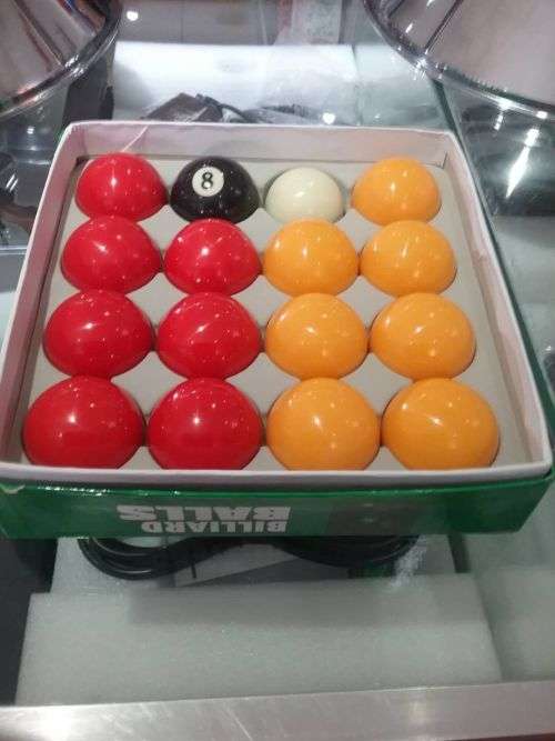 pool balls colour