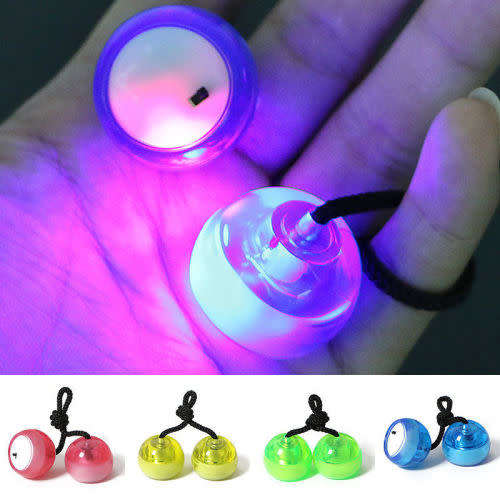 Thumb Chucks Bundle Control Roll Game Knuckles Finger Ball Anti Stress Toy