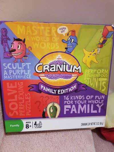 CRANIUM FAMILY EDITION BOARD GAME
