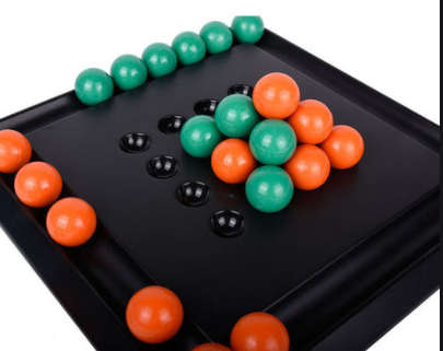 BOARD GFEELE GAME
