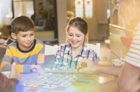 MANAGE YOUR MONEY BOARD GAME
