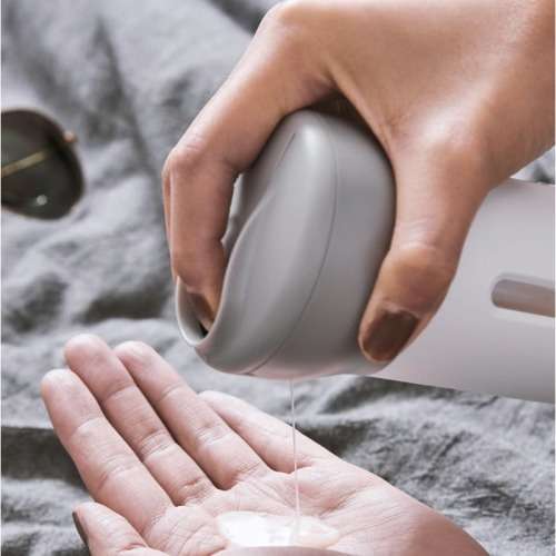 4 in 1 TRAVEL DISPENSER BOTTLE