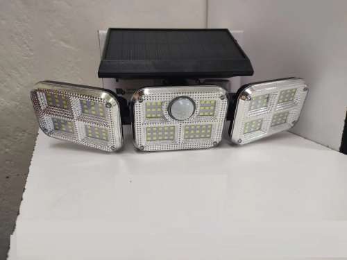 SOLAR SENSOR LIGHT