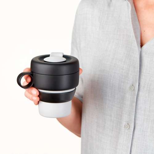 UNIVERSAL CUP