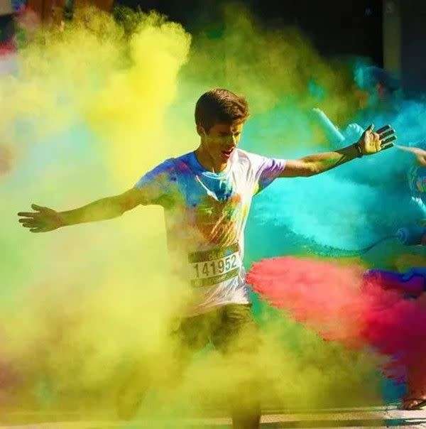 Single Confetti Colour Smoke