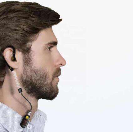 Ear hung Walkie Talkie