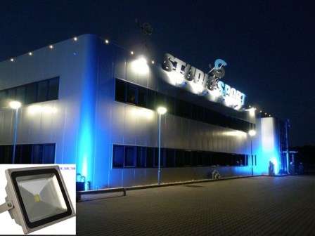 30W LED FLOODLIGHT