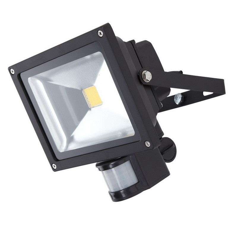 20W LED FLOODLIGHT WITH MOTION SENSOR