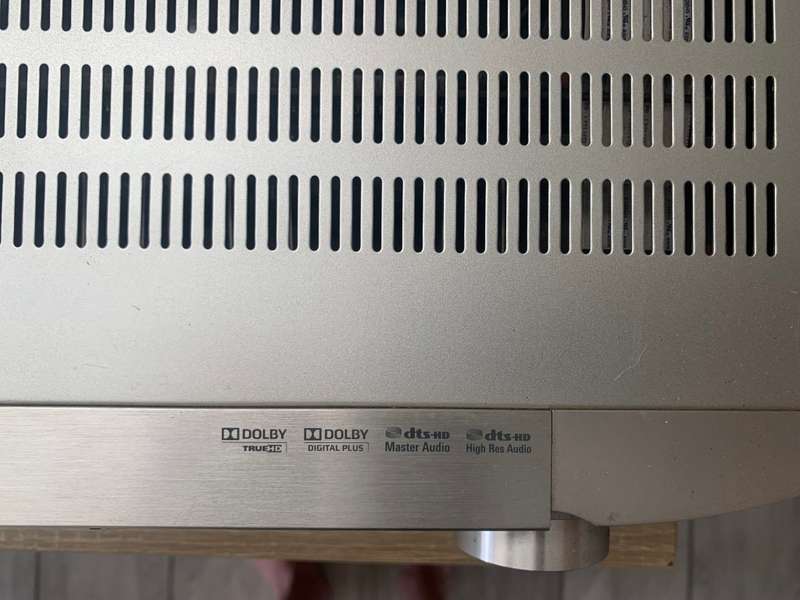 MARANTZ RECEIVER NR1501. (PLEASE READ)