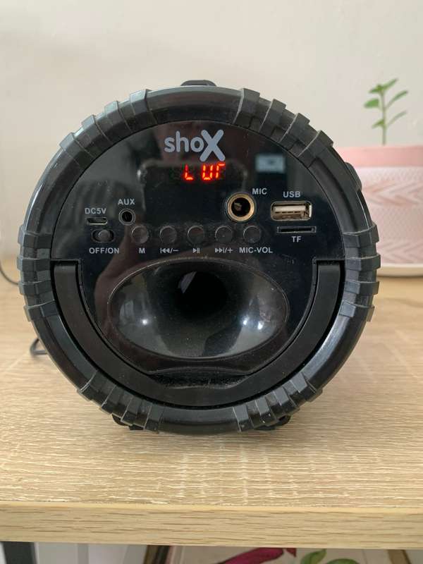 SHOX SUPERNOVA PORTABLE SPEAKER