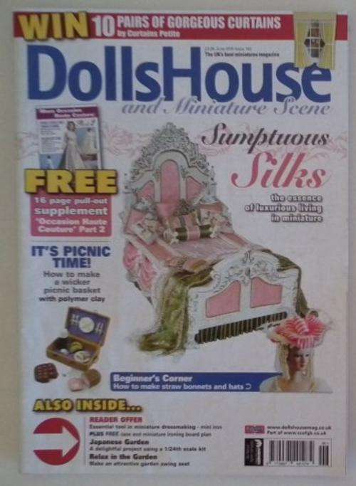 DOLLSHOUSE AND MINIATURE SCENE