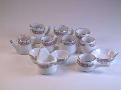 1/12TH SCALE, Dollhouse Miniature - PORCELAIN KITCHENWARE