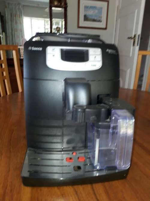 Philips Intelia-Evo-Super-Automatic-Espresso - Machine