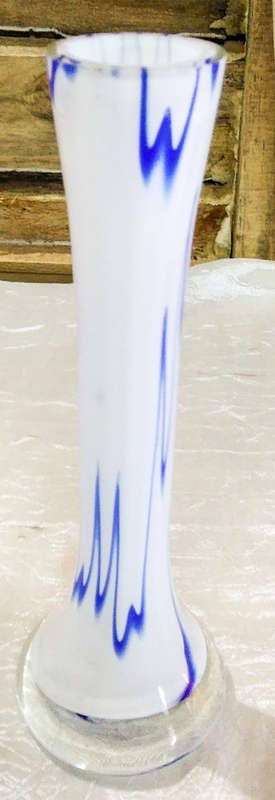 Murano style vase