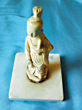 Ivory statue of oriental woman