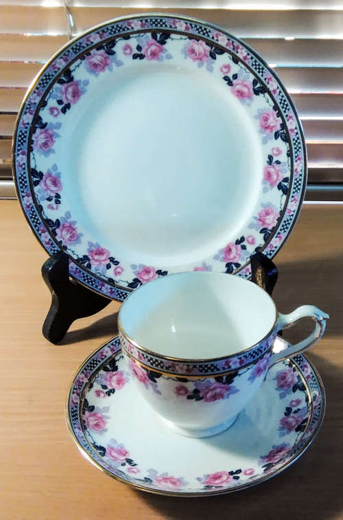 Antique royal grafton trio
