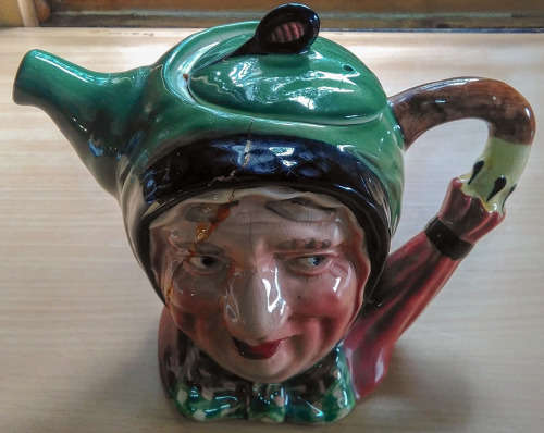 Beswick ware Sairey gamp teapot