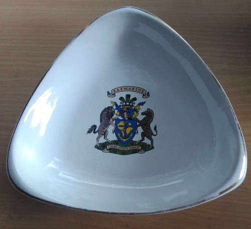 Drosdty ware dish