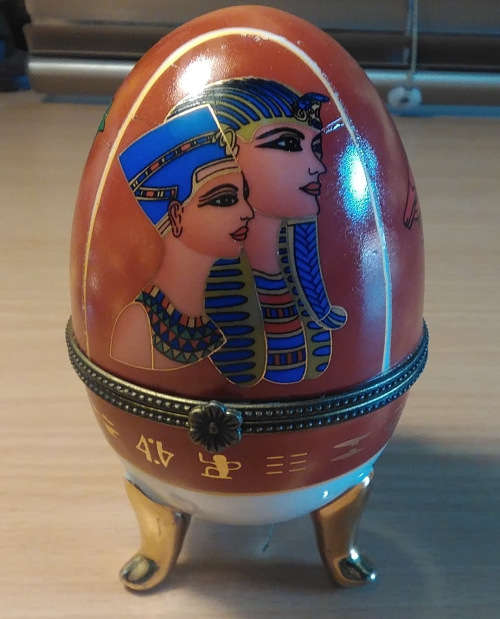 Egyptian egg trinket bowl