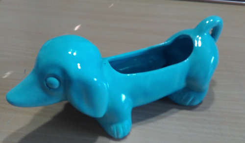 Lucia ware dog planter