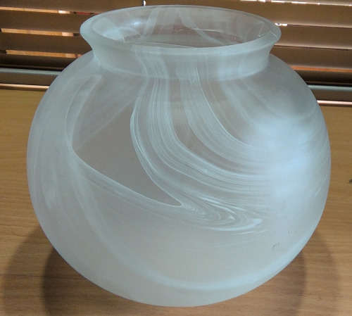 Italian style glass vase