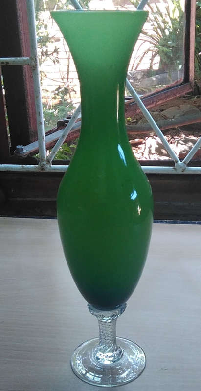 Barley twist stem cased glass vase
