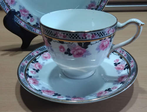 Grafton Rose Negre (2)