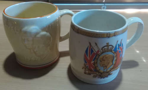 Royal mugs