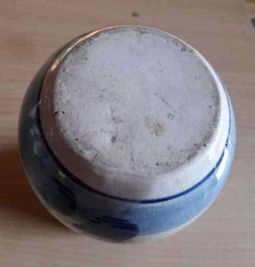 Delft style vase